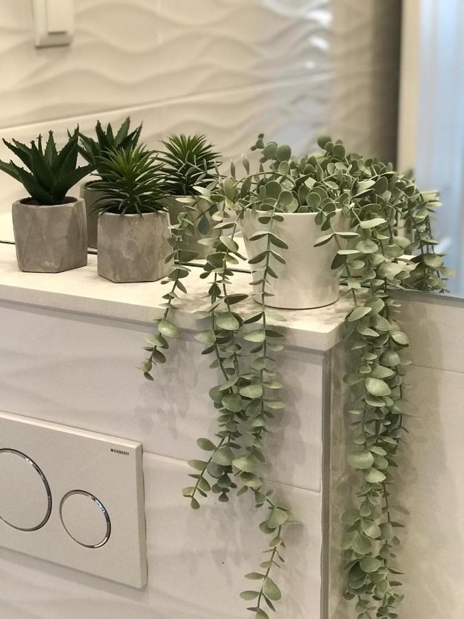 Summer Fantasy Apartment Макарска Екстериор снимка
